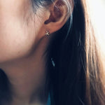 <mom>Tiny Starfish Stud Earrings